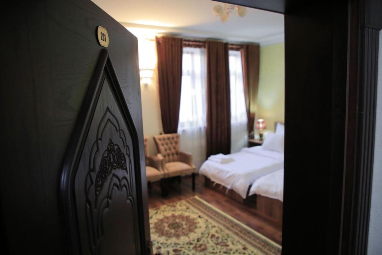 Hotel Kamila Boutique Samarkand Ngoại thất bức ảnh